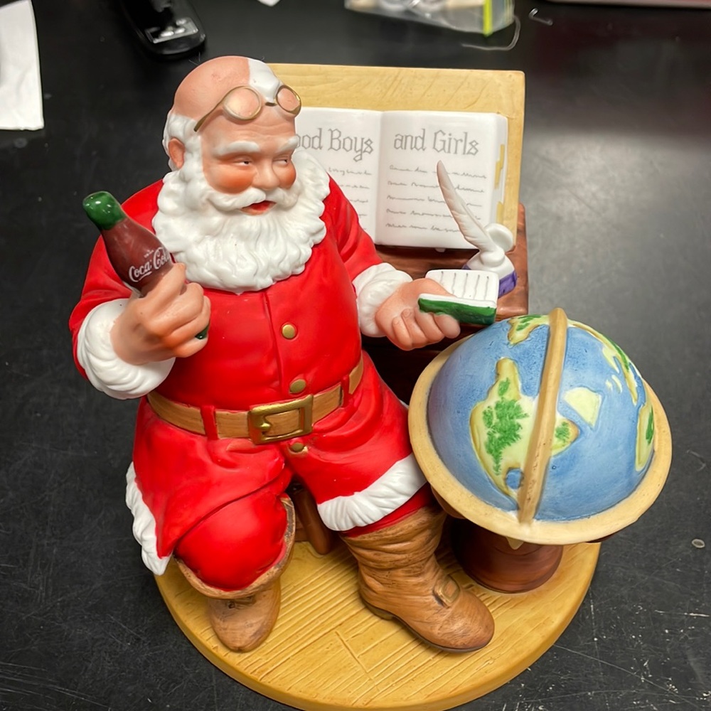 VINTAGE ROYAL ORLEANS 1983 COCA-COLA CLASSIC SANTA CLAUSE 1st ANNUAL #7207